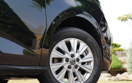 Volkswagen Multivan, 2023 год, 5 400 000 рублей, 22 фотография