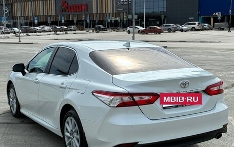 Toyota Camry, 2021 год, 3 500 000 рублей, 5 фотография