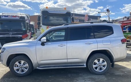 Toyota Land Cruiser, 2022 год, 10 500 000 рублей, 4 фотография