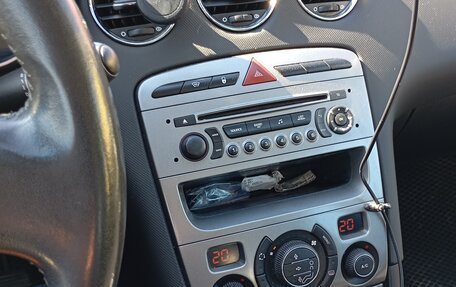 Peugeot 408 I рестайлинг, 2013 год, 650 000 рублей, 6 фотография