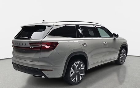 Skoda Kodiaq, 2026 год, 4 900 000 рублей, 3 фотография