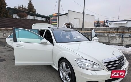 Mercedes-Benz S-Класс, 2009 год, 2 100 000 рублей, 4 фотография