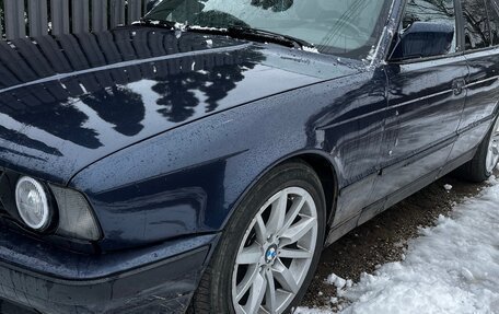 BMW 5 серия, 1991 год, 600 000 рублей, 3 фотография