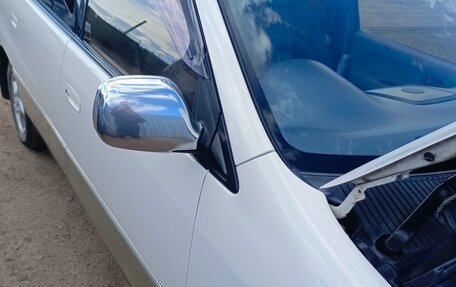 Toyota Ipsum II, 1998 год, 550 000 рублей, 3 фотография