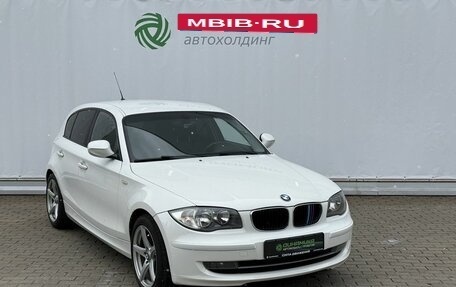 BMW 1 серия, 2010 год, 780 000 рублей, 3 фотография