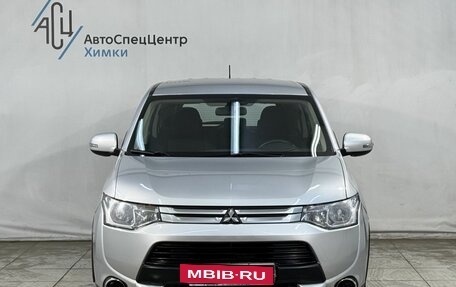 Mitsubishi Outlander III рестайлинг 3, 2014 год, 1 599 800 рублей, 11 фотография