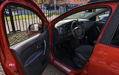 Renault Sandero II рестайлинг, 2015 год, 820 000 рублей, 1 фотография