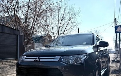 Mitsubishi Outlander III рестайлинг 3, 2014 год, 1 690 000 рублей, 1 фотография