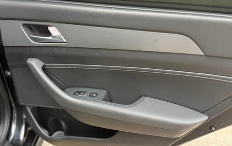 Hyundai Sonata VII, 2018 год, 1 799 000 рублей, 20 фотография