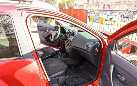 Renault Sandero II рестайлинг, 2015 год, 820 000 рублей, 7 фотография