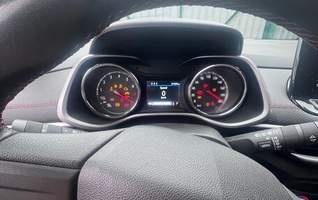 Chevrolet Tracker, 2022 год, 1 650 000 рублей, 10 фотография