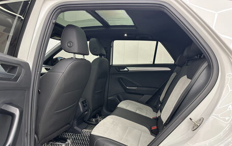 Volkswagen T-Roc I, 2021 год, 1 650 000 рублей, 8 фотография