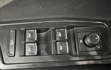 Volkswagen T-Roc I, 2021 год, 1 650 000 рублей, 11 фотография