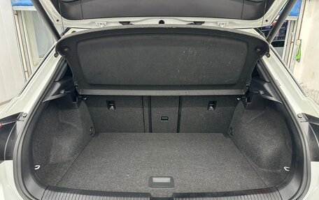 Volkswagen T-Roc I, 2021 год, 1 650 000 рублей, 17 фотография