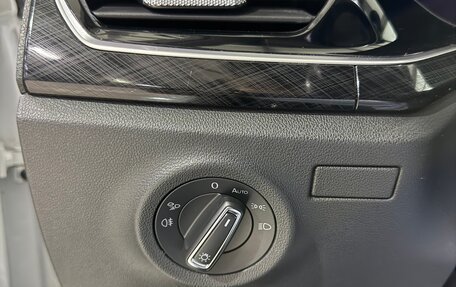 Volkswagen Polo VI (EU Market), 2020 год, 1 900 000 рублей, 25 фотография