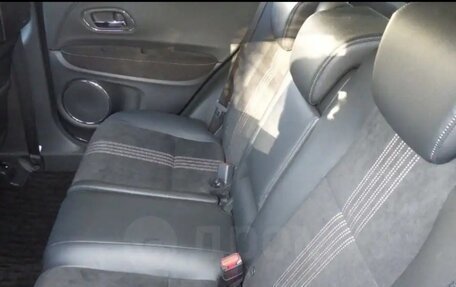 Honda Vezel, 2018 год, 1 930 000 рублей, 6 фотография