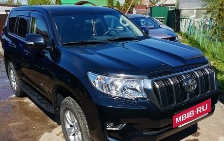 Toyota Land Cruiser Prado 150 рестайлинг 2, 2019 год, 5 100 000 рублей, 4 фотография