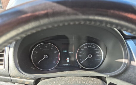 Mitsubishi Pajero Sport III рестайлинг, 2017 год, 1 200 000 рублей, 9 фотография