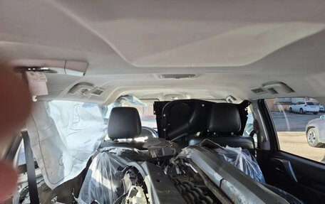 Mitsubishi Pajero Sport III рестайлинг, 2017 год, 1 200 000 рублей, 14 фотография