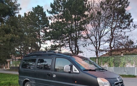 Hyundai Starex I рестайлинг, 2007 год, 750 000 рублей, 2 фотография