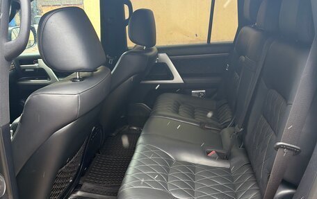 Toyota Land Cruiser 200, 2017 год, 5 600 000 рублей, 8 фотография