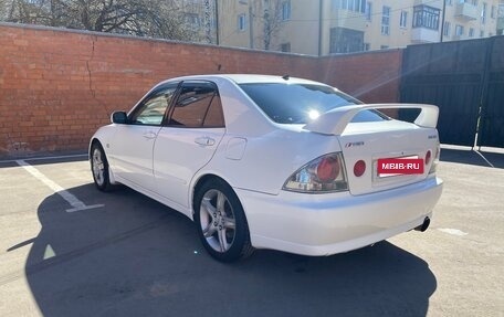 Toyota Altezza, 2002 год, 850 000 рублей, 4 фотография