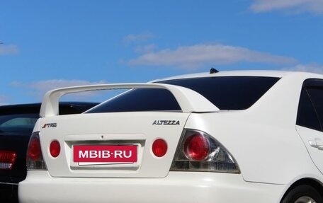 Toyota Altezza, 2002 год, 850 000 рублей, 12 фотография