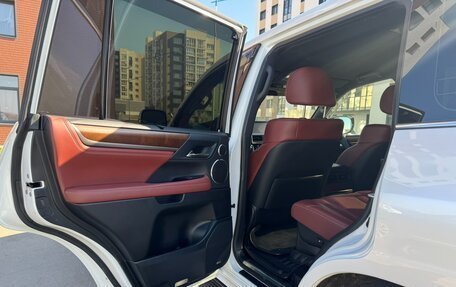 Lexus LX III, 2017 год, 7 450 000 рублей, 7 фотография