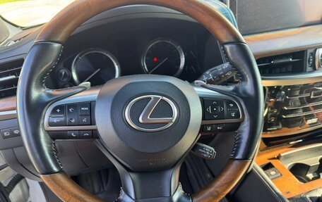 Lexus LX III, 2017 год, 7 450 000 рублей, 12 фотография