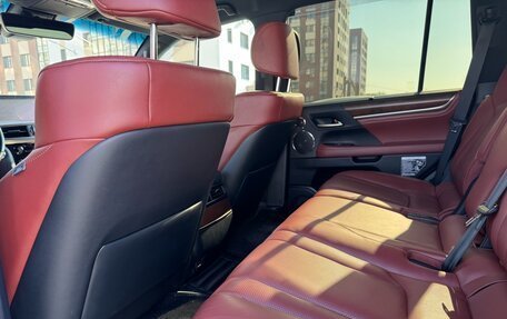 Lexus LX III, 2017 год, 7 450 000 рублей, 8 фотография