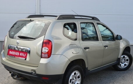 Renault Duster I рестайлинг, 2013 год, 855 000 рублей, 2 фотография