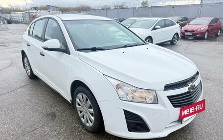 Chevrolet Cruze II, 2014 год, 767 000 рублей, 2 фотография