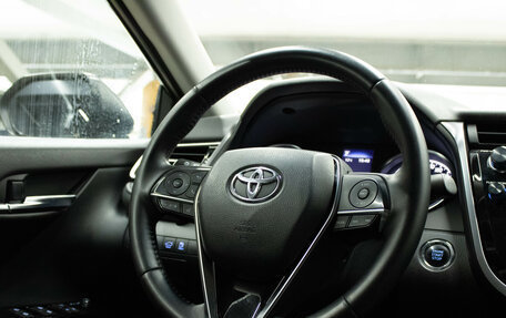 Toyota Camry, 2020 год, 2 899 000 рублей, 8 фотография