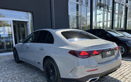 Mercedes-Benz E-Класс, 2025 год, 10 920 541 рублей, 6 фотография