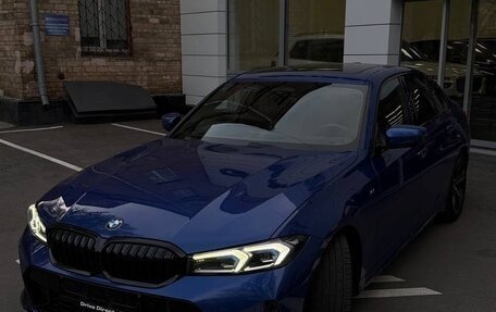 BMW 3 серия, 2022 год, 5 200 000 рублей, 1 фотография