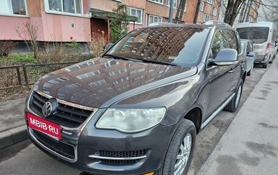 Volkswagen Touareg III, 2008 год, 1 350 000 рублей, 1 фотография