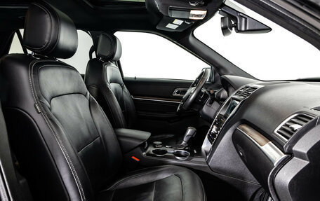 Ford Explorer VI, 2017 год, 2 549 000 рублей, 21 фотография