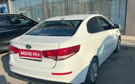 KIA Rio III рестайлинг, 2017 год, 570 000 рублей, 10 фотография