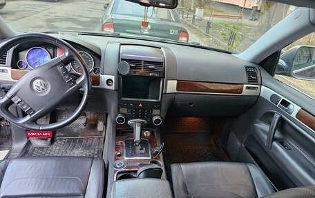Volkswagen Touareg III, 2008 год, 1 350 000 рублей, 9 фотография
