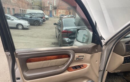 Toyota Land Cruiser 100 рестайлинг 2, 2000 год, 1 100 000 рублей, 5 фотография