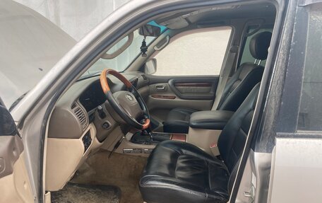 Toyota Land Cruiser 100 рестайлинг 2, 2000 год, 1 100 000 рублей, 6 фотография