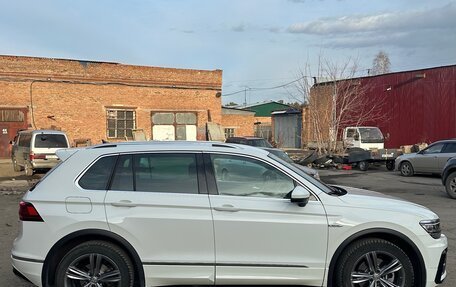 Volkswagen Tiguan II, 2020 год, 3 900 000 рублей, 5 фотография