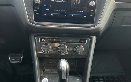 Volkswagen Tiguan II, 2020 год, 3 900 000 рублей, 15 фотография