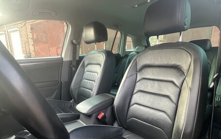 Volkswagen Tiguan II, 2020 год, 3 900 000 рублей, 12 фотография