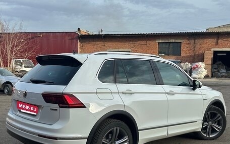 Volkswagen Tiguan II, 2020 год, 3 900 000 рублей, 6 фотография