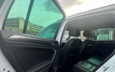 Volkswagen Tiguan II, 2020 год, 3 900 000 рублей, 23 фотография