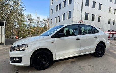 Volkswagen Polo VI (EU Market), 2016 год, 780 000 рублей, 2 фотография