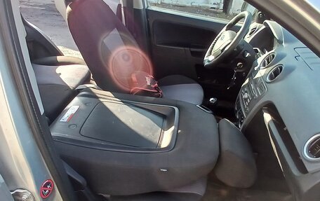 Ford Fusion I, 2010 год, 590 000 рублей, 20 фотография