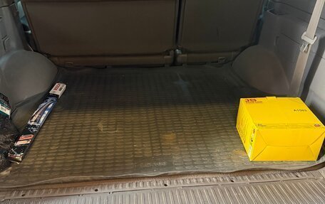 Toyota Land Cruiser 100 рестайлинг 2, 2007 год, 2 290 000 рублей, 10 фотография