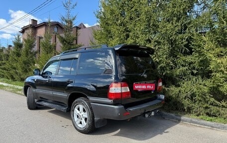 Toyota Land Cruiser 100 рестайлинг 2, 2007 год, 2 290 000 рублей, 5 фотография